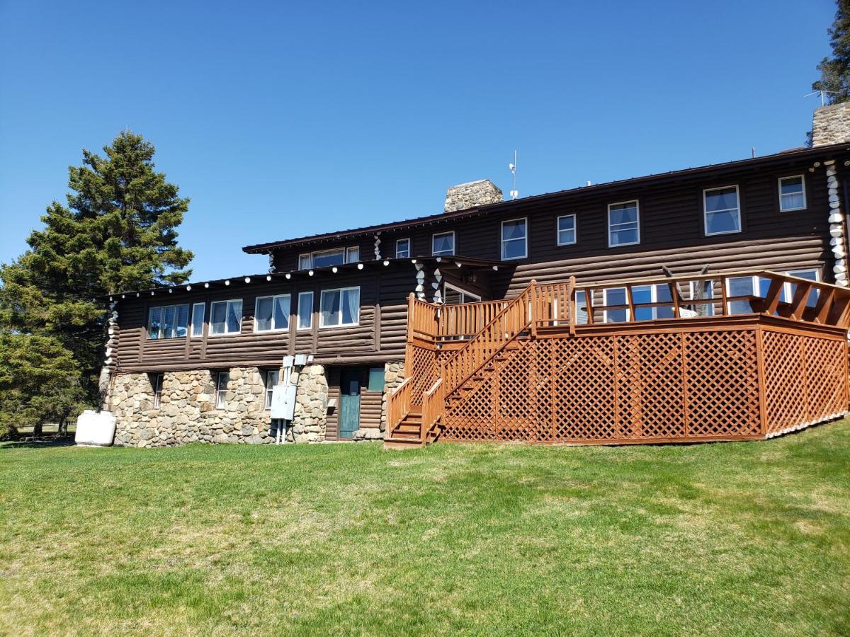 Unity Sky Lodge Jackman Eksteriør bilde