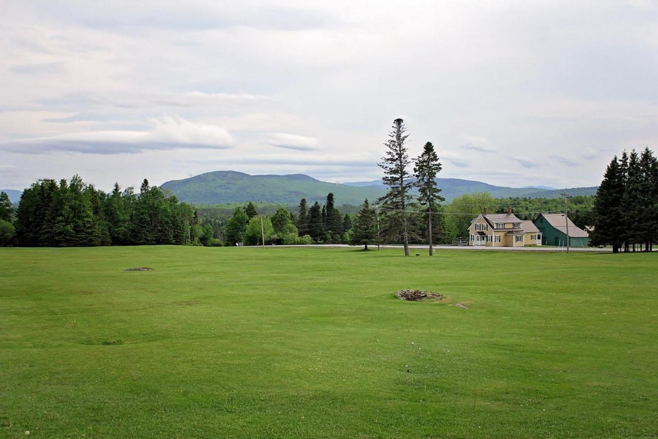 Unity Sky Lodge Jackman Eksteriør bilde